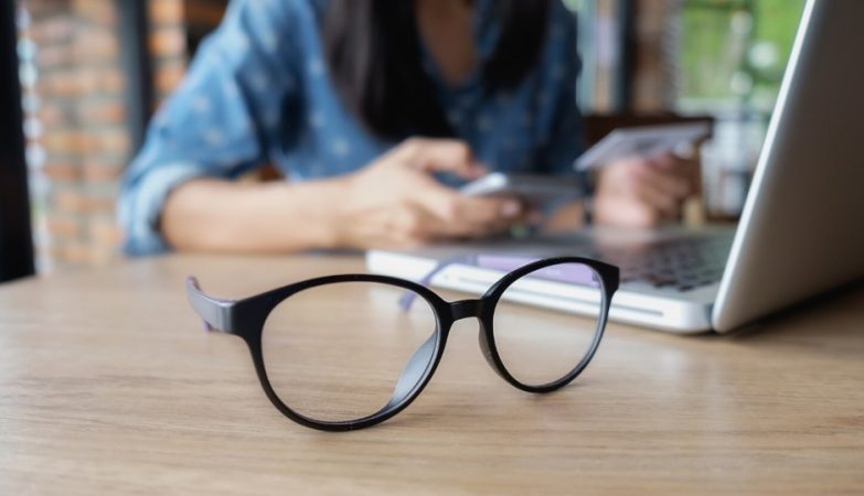 online eyeglasses store