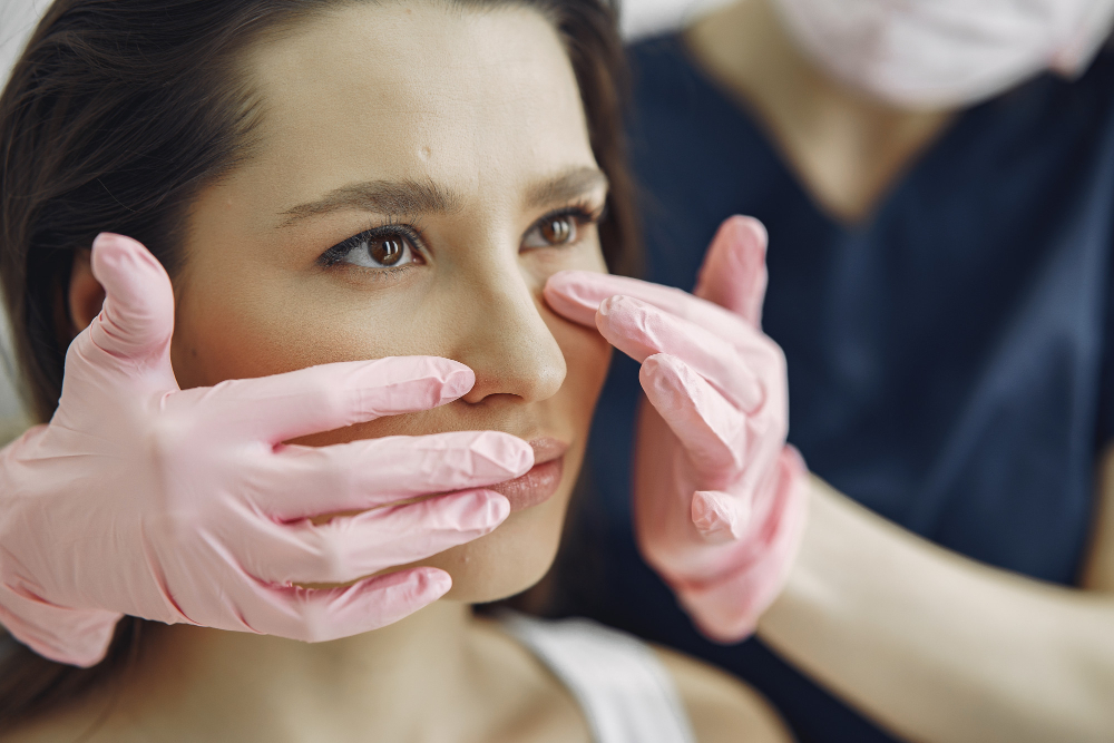 What Should You Ask During an Eyelid Surgery Consultation in 2027?